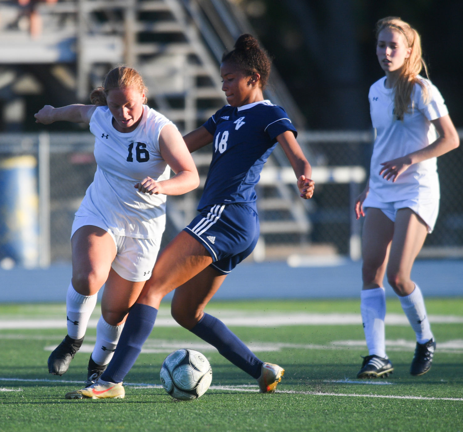 60421-qc-spt-bett-pv-soccer-025